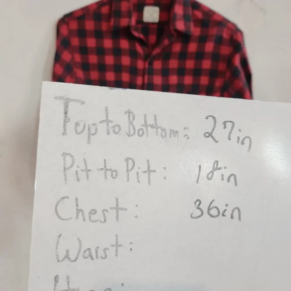 Vintage 1990s J.Crew Men's XS Red Black Buffalo Plaid Flannel Shirt Cabincore